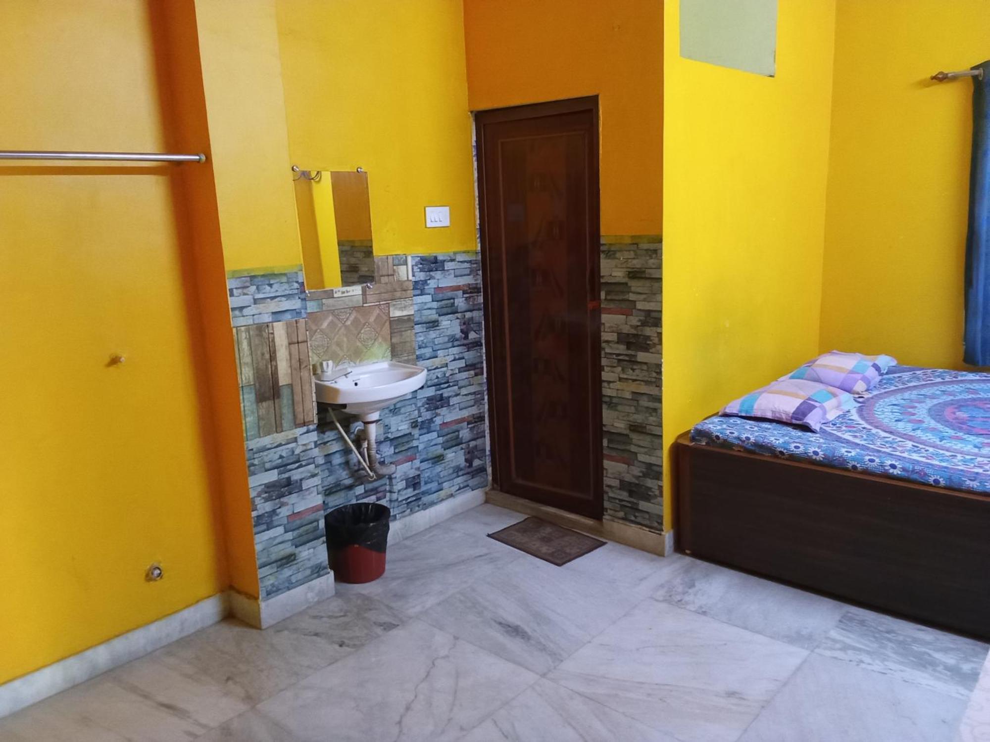 Amar Priya Guest House Calcuta Exterior foto