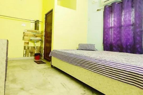 Amar Priya Guest House Calcuta Exterior foto