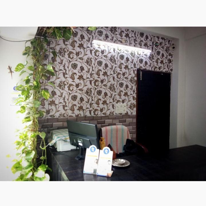 Amar Priya Guest House Calcuta Exterior foto